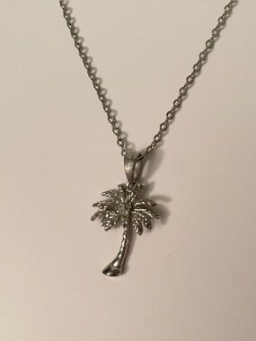 Vintage Silver Tone Palm Tree Necklace Tropical Beach Aesthetic